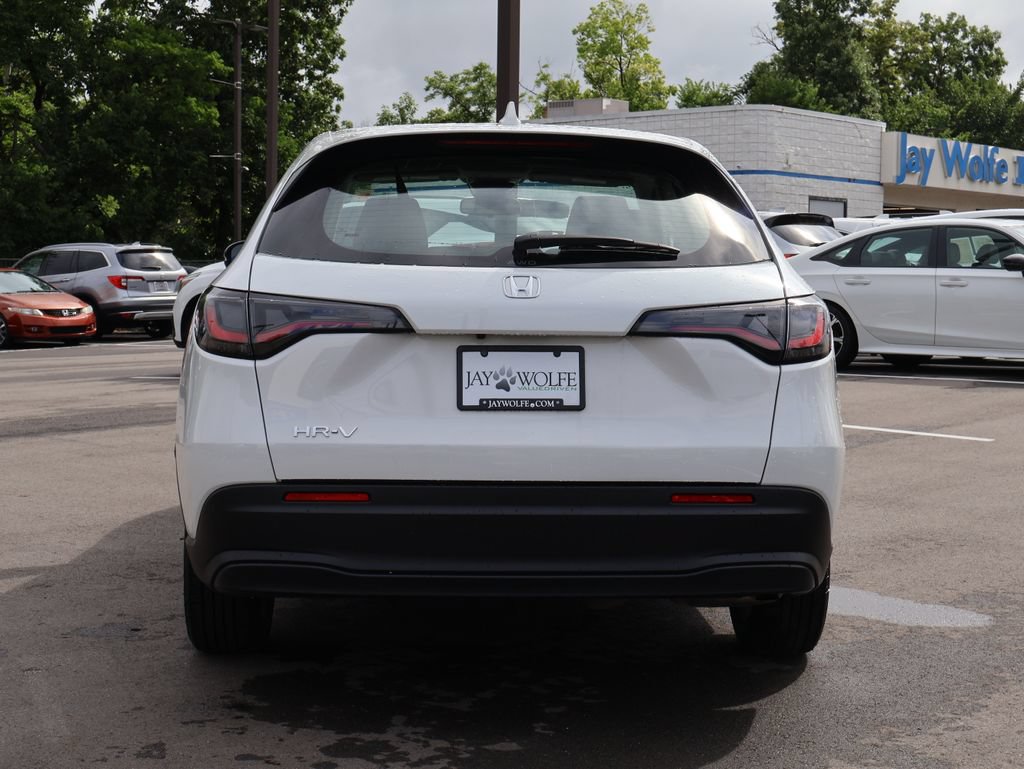 Certified 2024 Honda HR-V LX image 6