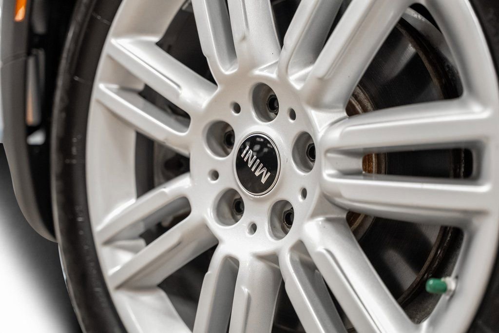 Used 2023 MINI Cooper Countryman S w/ Signature Upholstery Package image 6