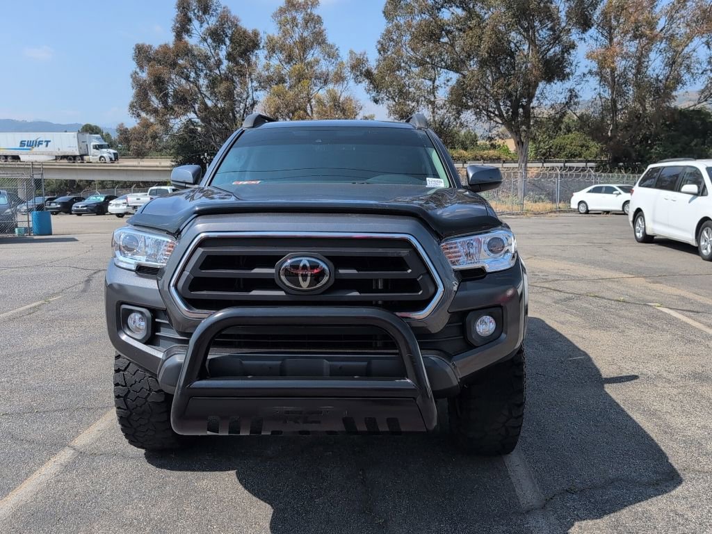 Used 2022 Toyota Tacoma SR5 RWD image 2