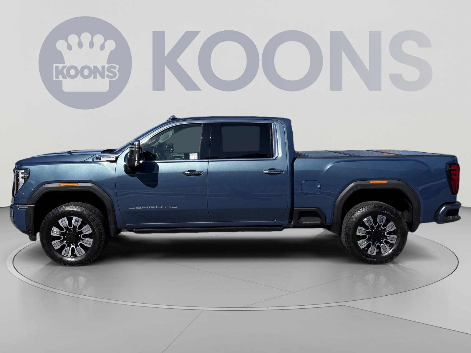 Used 2024 GMC Sierra 2500 Denali w/ Denali Reserve Package AWD/4WD image 2