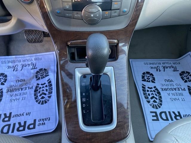 Used 2013 Nissan Sentra SL w/ Premium Pkg FWD image 16