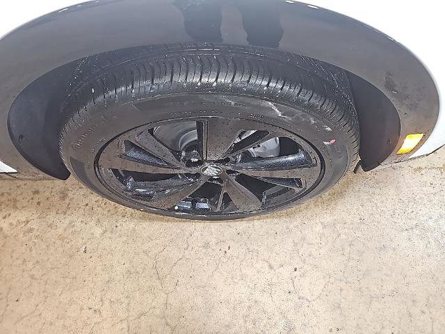 New 2026 Buick Envision Sport Touring image 9