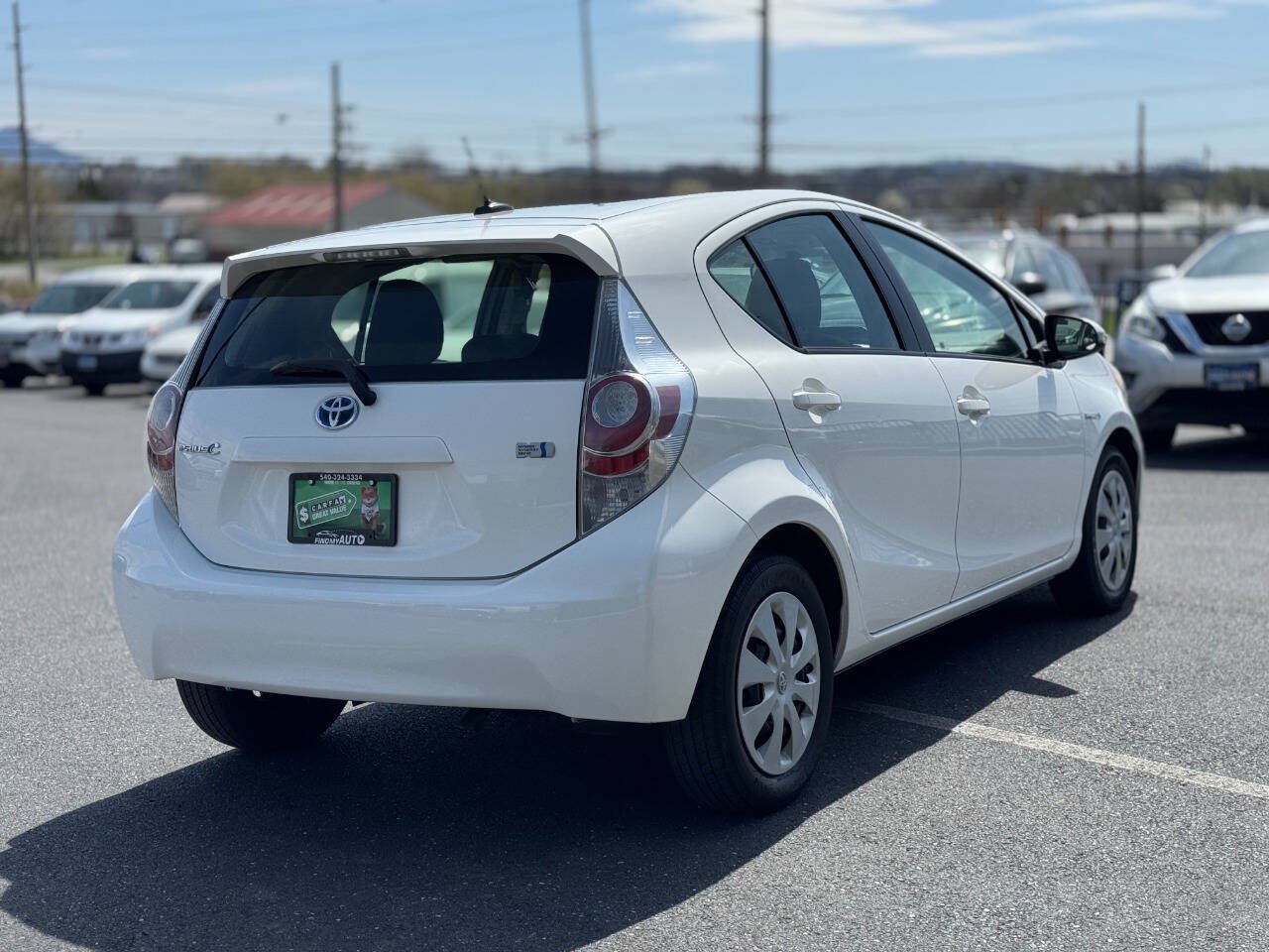 Used 2012 Toyota Prius C Three FWD image 4