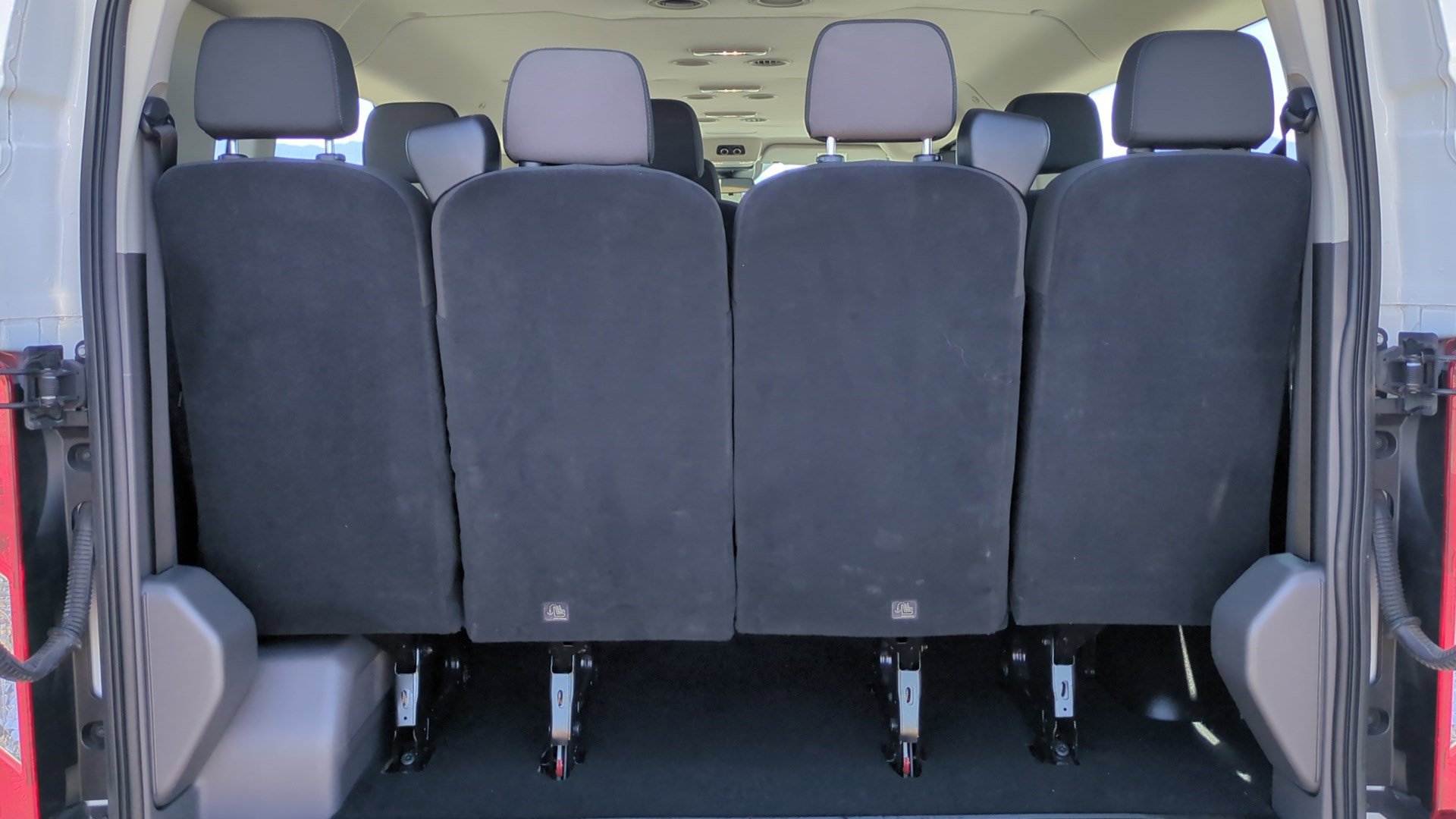 Used 2023 Ford Transit 350 XLT image 25