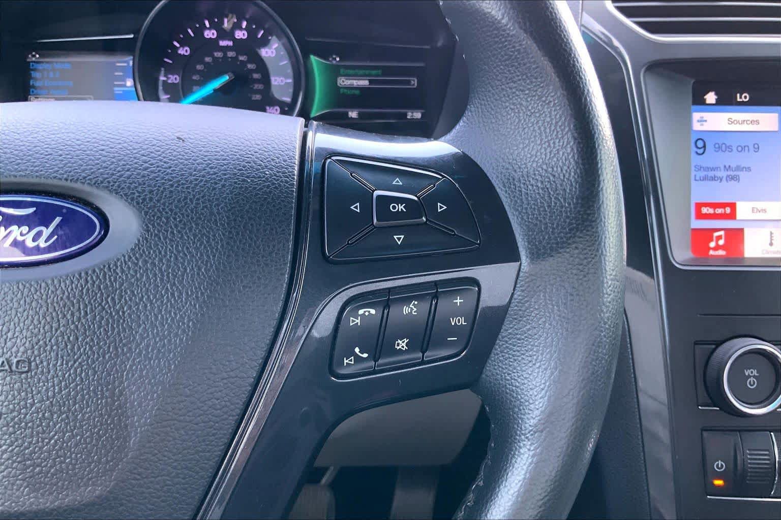 Used 2019 Ford Explorer XLT w/ Equipment Group 201A FWD image 25