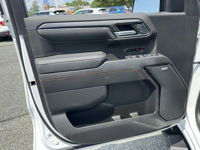 Used 2023 GMC Sierra 1500 AT4 image 16