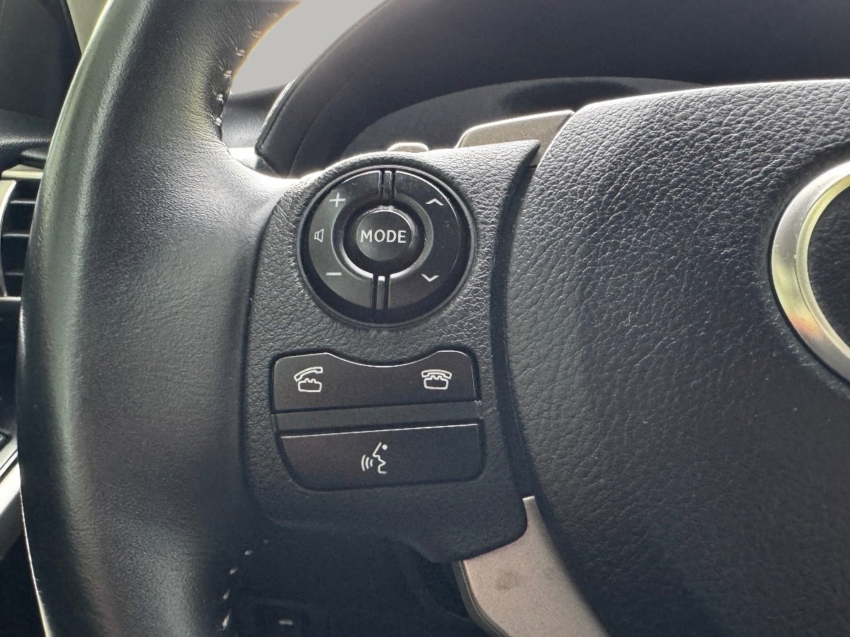 Used 2014 Lexus IS 250 RWD image 23