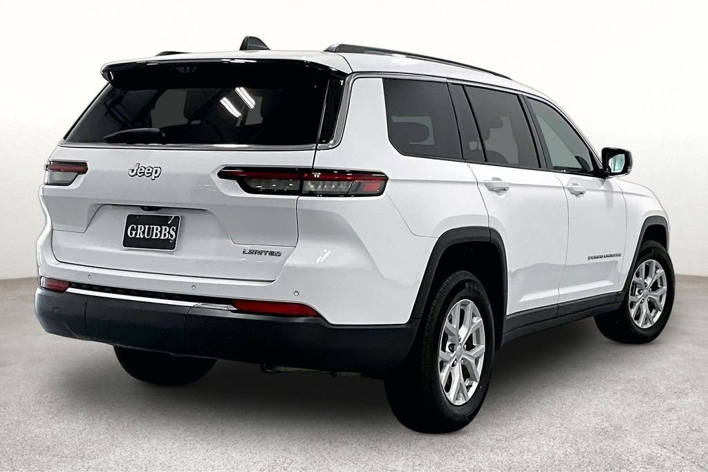 Used 2023 Jeep Grand Cherokee L Limited w/ Luxury Tech Group II RWD image 2