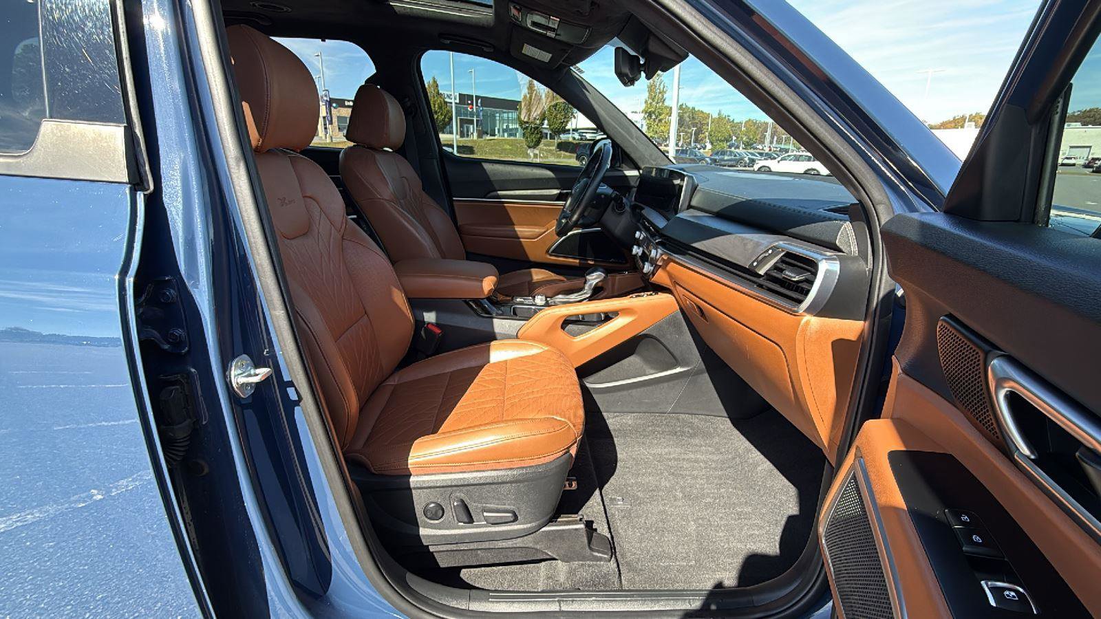 Used 2023 Kia Telluride SX Prestige X-Pro image 17