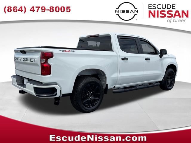 Used 2026 Chevrolet Silverado 1500 Custom w/ Turbomax Blackout Package AWD/4WD image 3