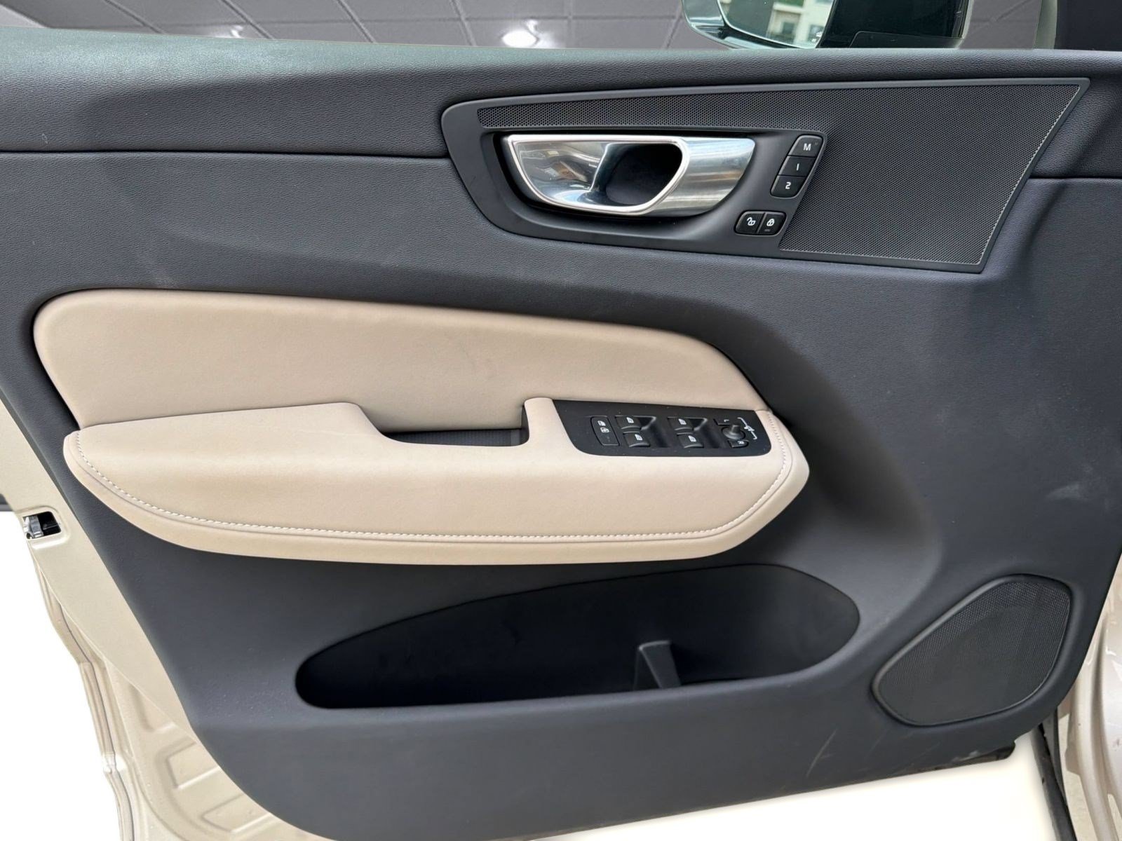 Certified 2026 Volvo XC60 B5 Plus w/ Protection Package Premier AWD/4WD image 12