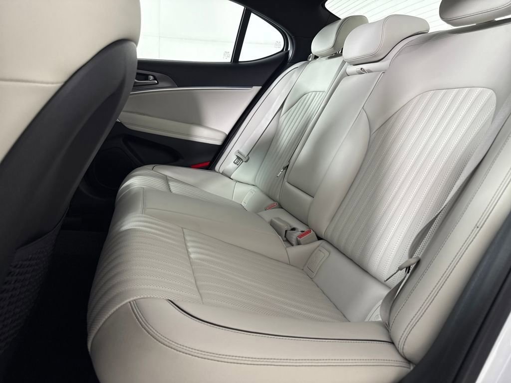 New 2025 Genesis G70 2.5T w/ Sport Prestige Package image 15
