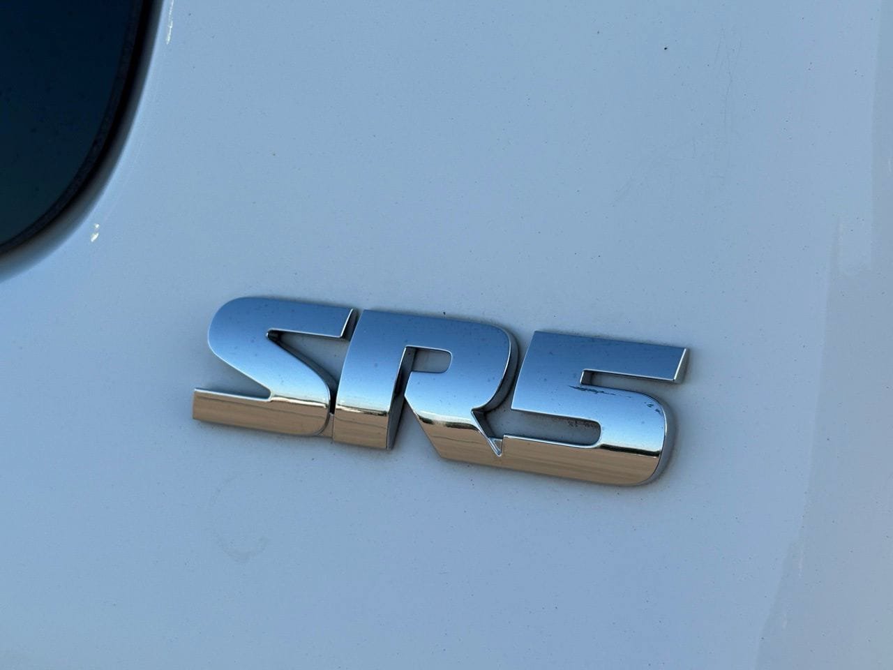 Used 2022 Toyota Tacoma SR5 AWD/4WD image 11