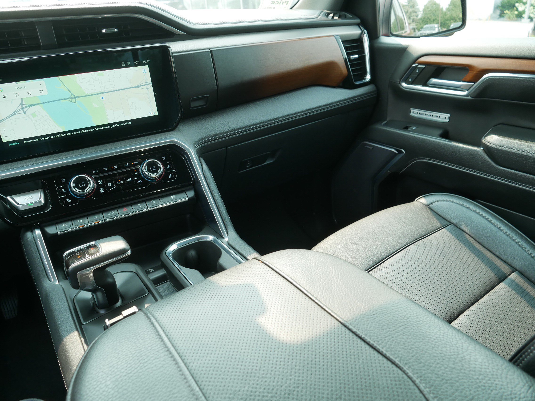 Used 2023 GMC Sierra 1500 Denali AWD/4WD image 11