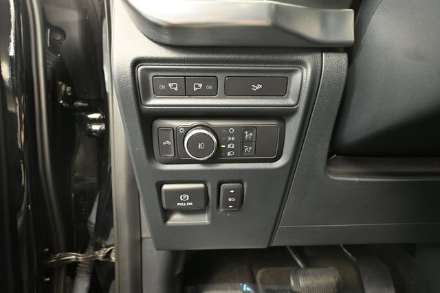 Used 2022 Ford F150 Lariat w/ Equipment Group 502A High AWD/4WD image 22