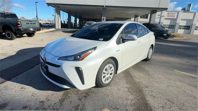 Used 2022 Toyota Prius LE image 5