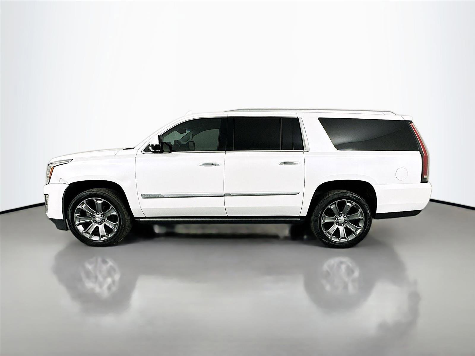 Used 2016 Cadillac Escalade ESV Premium AWD/4WD image 8