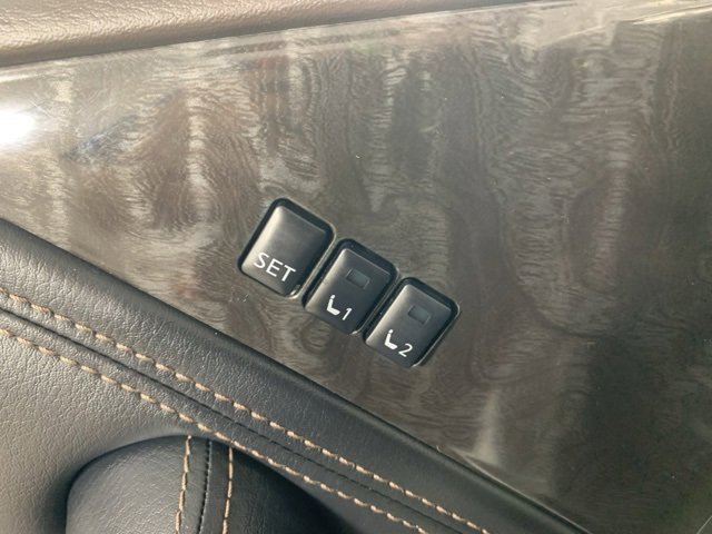 Used 2023 Nissan Armada Platinum w/ Captain's Chairs Package image 19