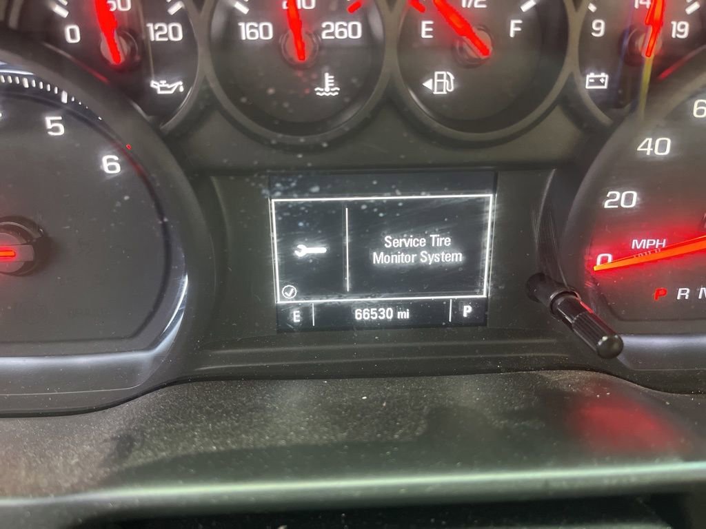 Used 2019 Chevrolet Silverado 1500 Custom w/ Custom Value Package image 11