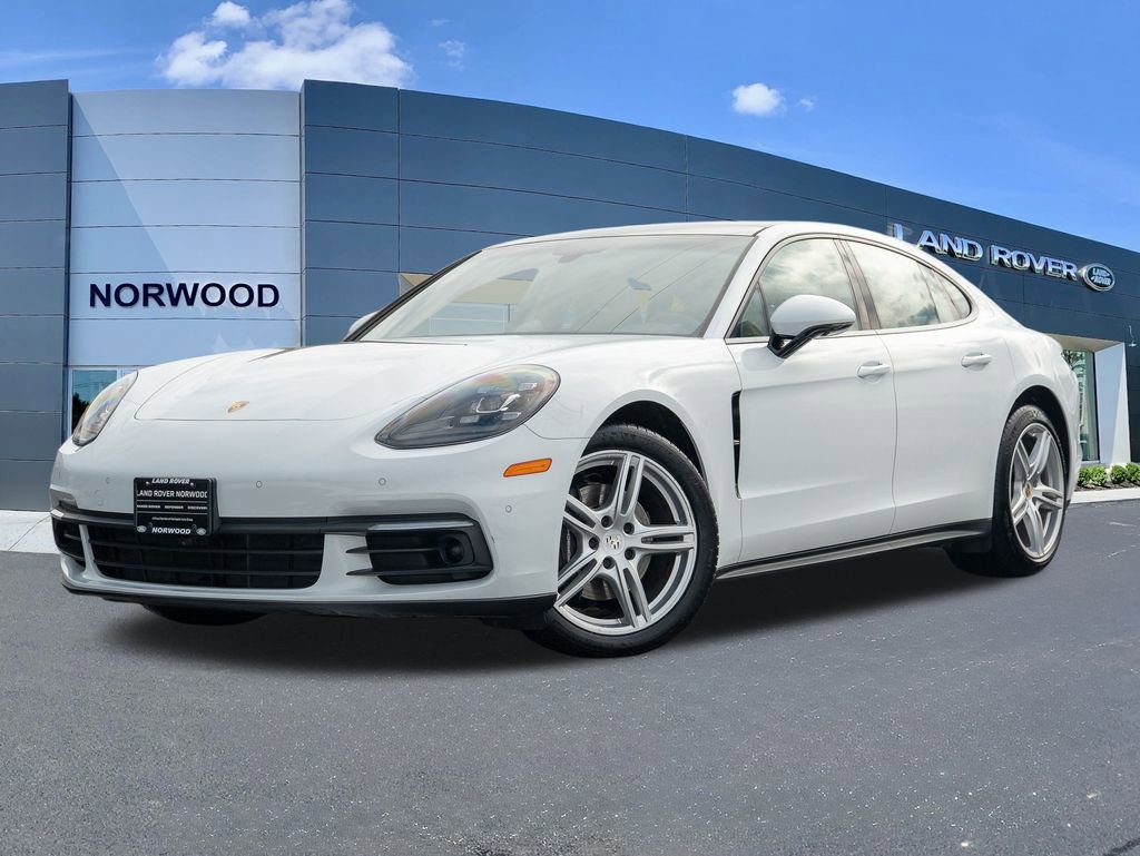 Used 2018 Porsche Panamera 4 image 1