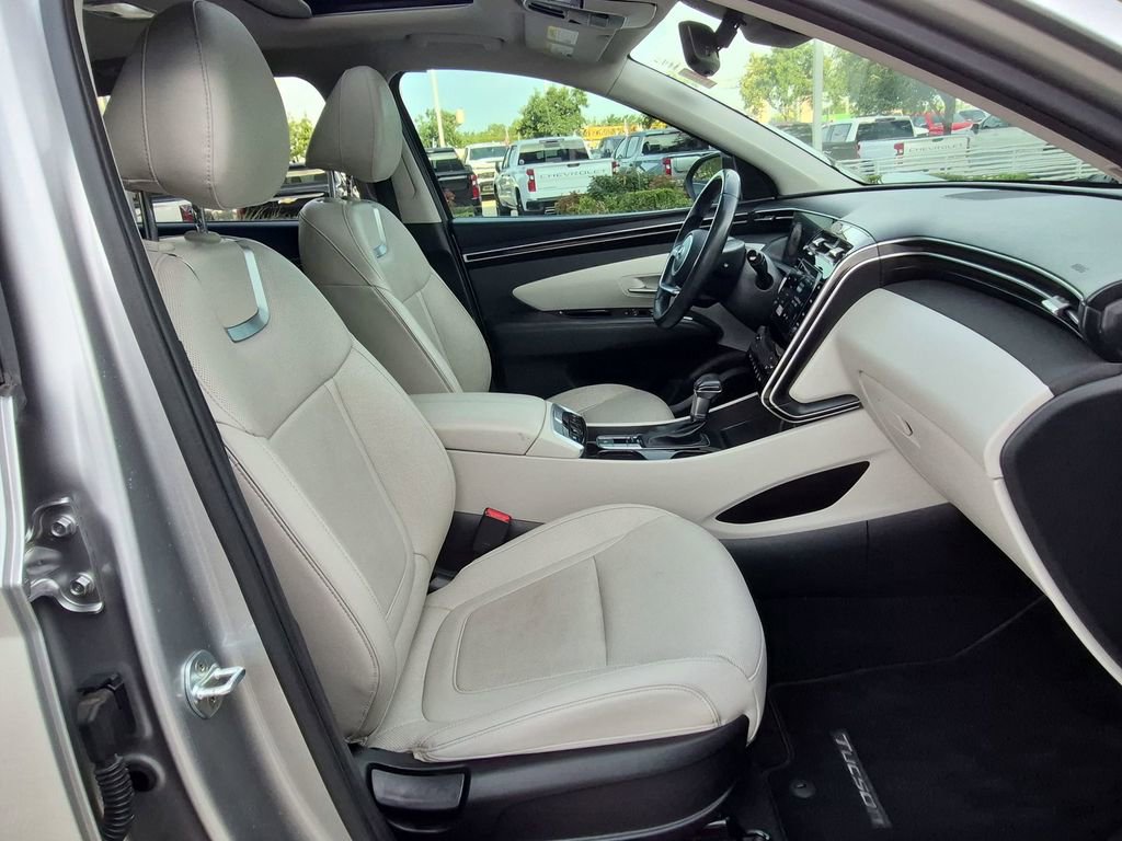 Used 2022 Hyundai Tucson SEL w/ Convenience + Premium Package FWD image 24