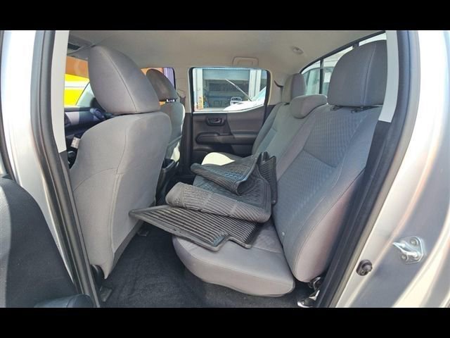 Used 2021 Toyota Tacoma SR AWD/4WD image 6