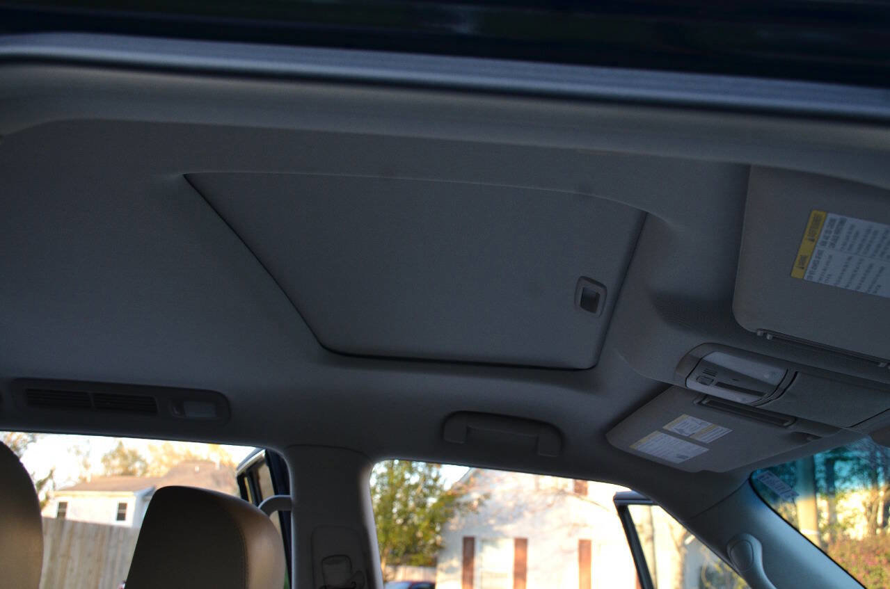 Used 2017 Nissan Armada Platinum w/ Captain Seat Package image 26