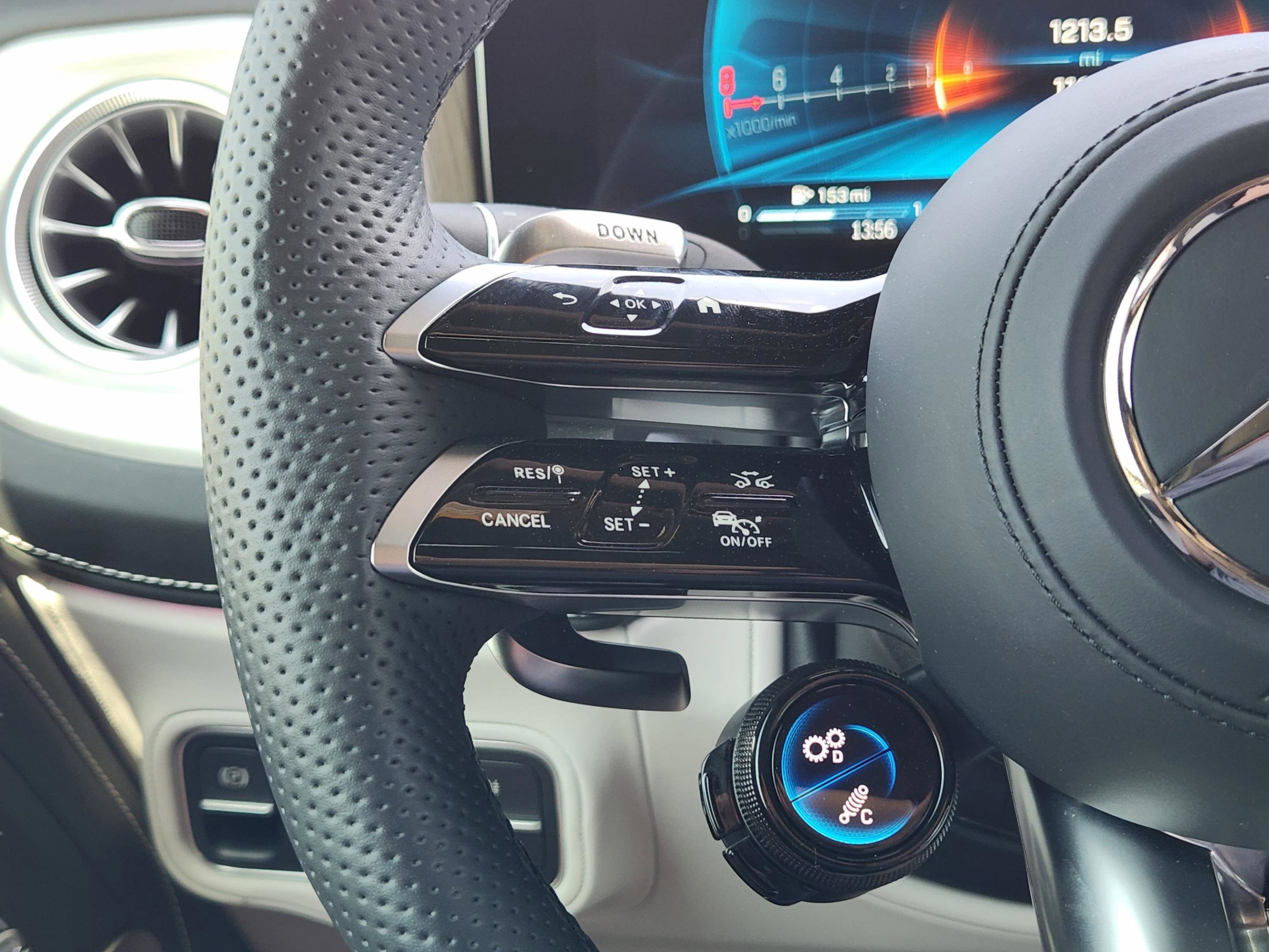 Used 2025 Mercedes-Benz G 63 AMG 4MATIC image 28