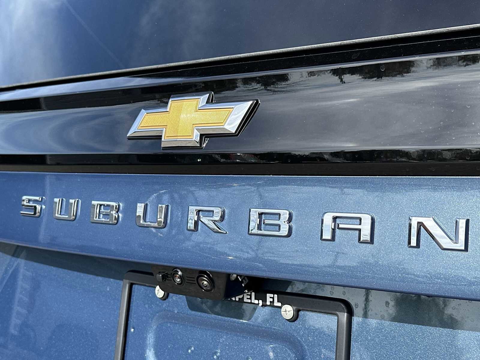 New 2026 Chevrolet Suburban Premier image 11