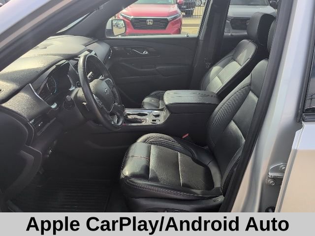 Used 2022 Chevrolet Traverse RS image 12