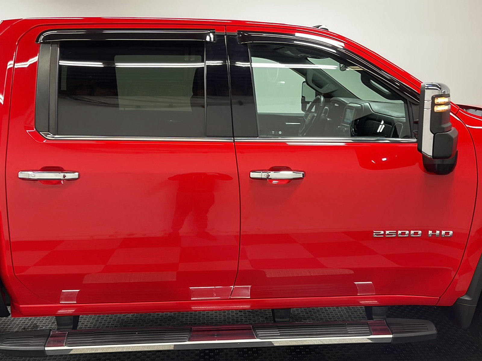 Used 2020 Chevrolet Silverado 2500 LTZ AWD/4WD image 20