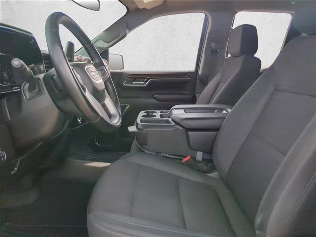 Used 2024 GMC Sierra 1500 Elevation image 16