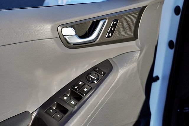 Used 2019 Hyundai Ioniq Limited w/ Ultimate Package 02 FWD image 39
