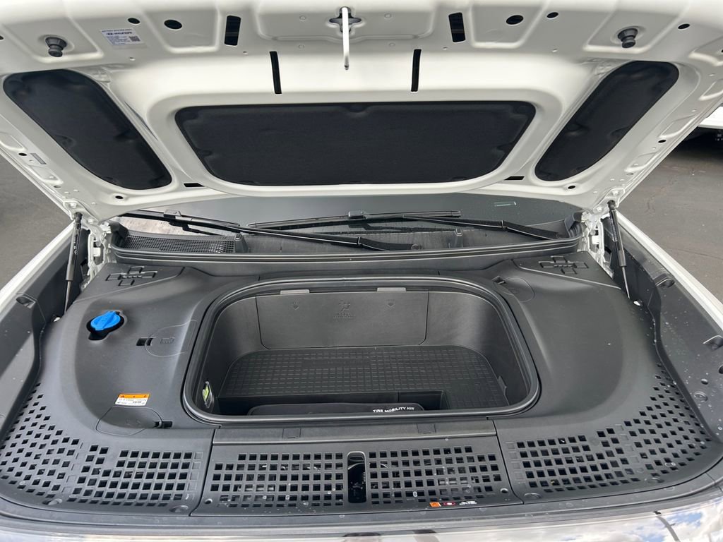 New 2026 Hyundai Ioniq 9 SEL image 29