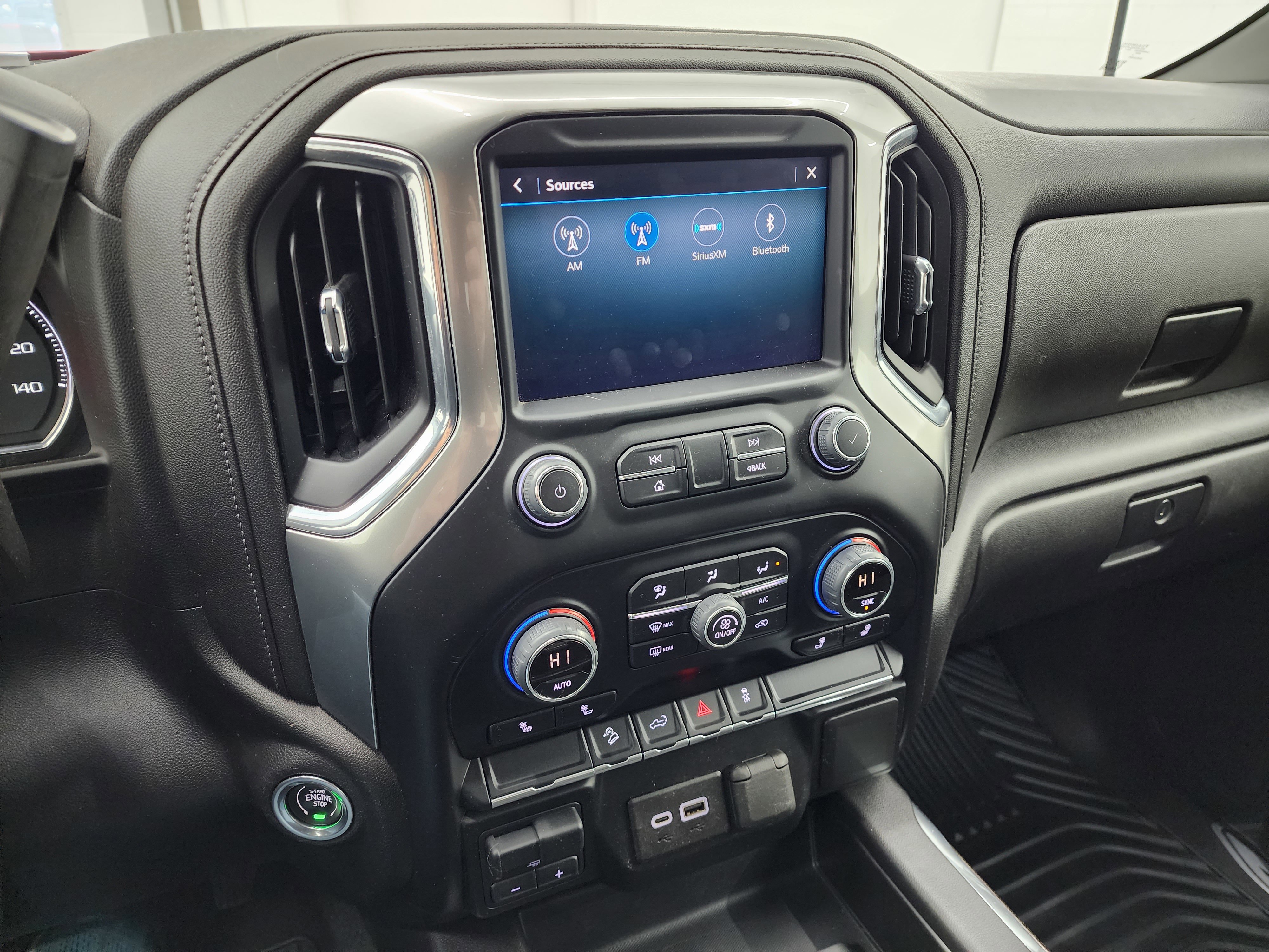 Used 2023 Chevrolet Silverado 2500 LT w/ Convenience Package image 11