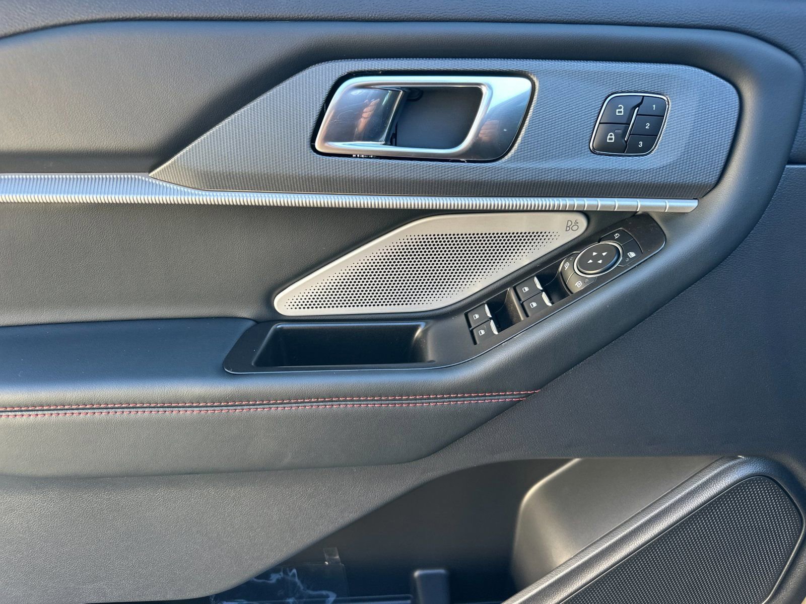 New 2026 Ford Explorer ST w/ Sun And Sound Package AWD/4WD image 11