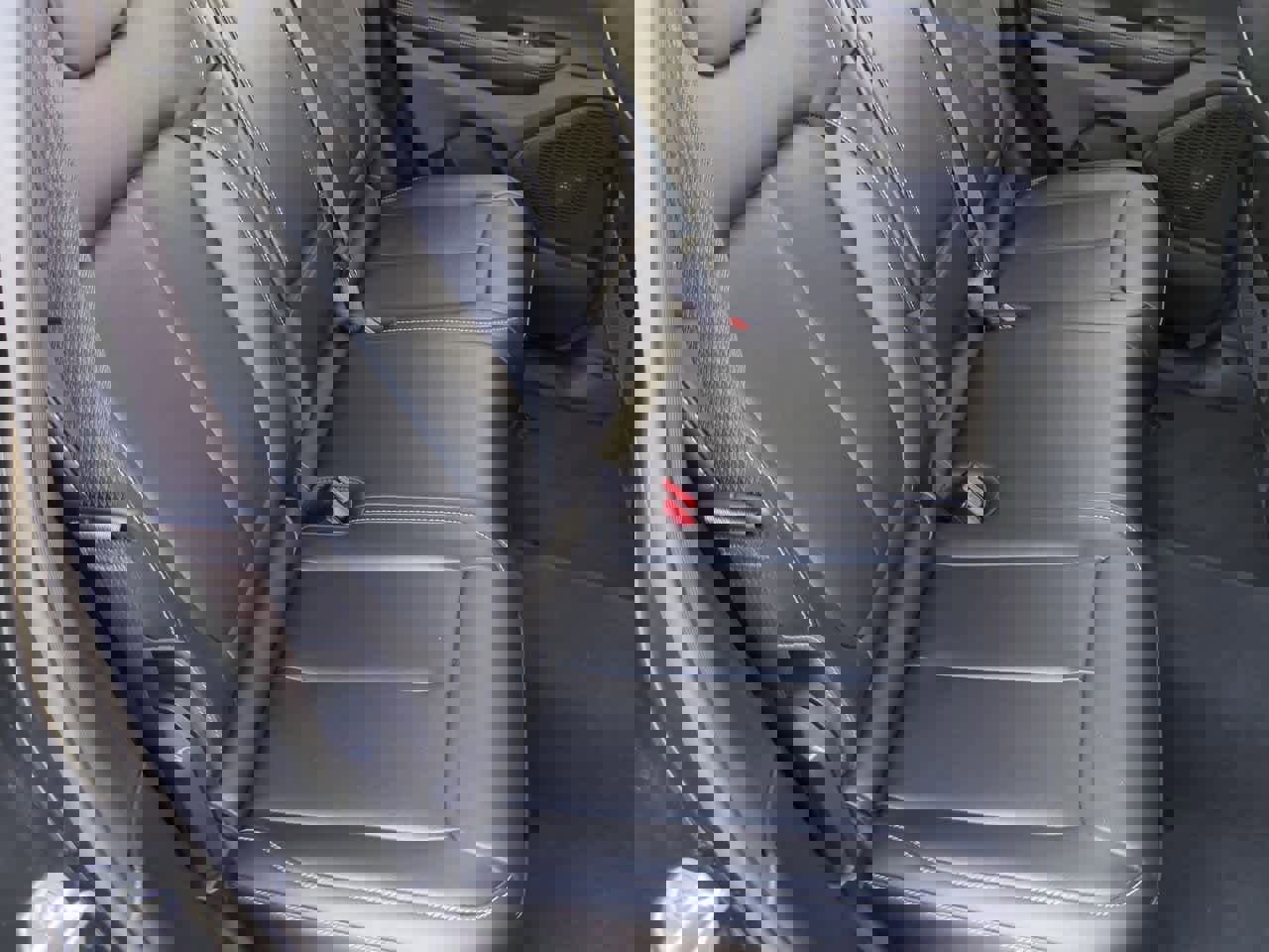 Used 2024 Jeep Grand Cherokee Limited image 21