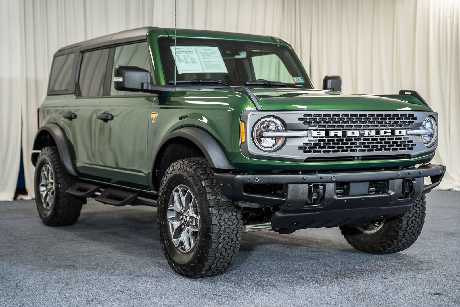 Certified 2024 Ford Bronco Badlands