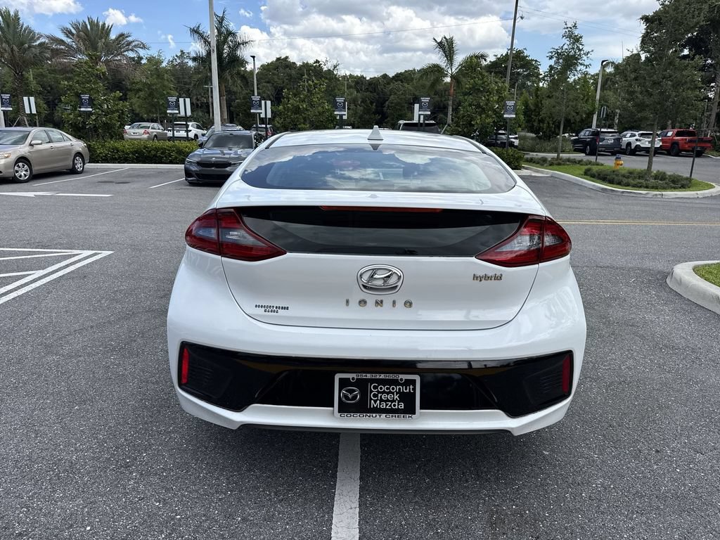 Used 2019 Hyundai Ioniq Limited FWD video 2