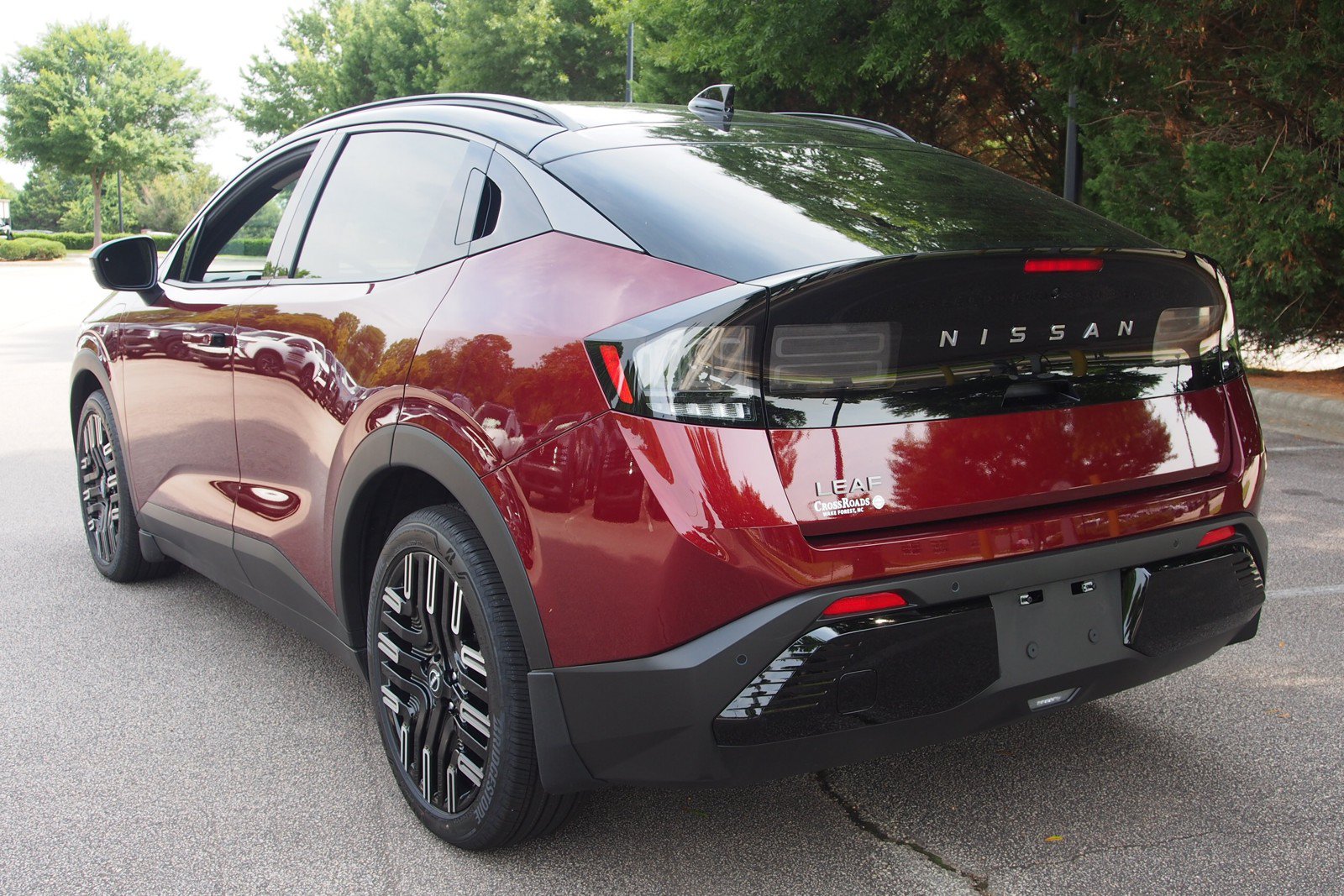 New 2026 Nissan Leaf Platinum+ FWD image 5