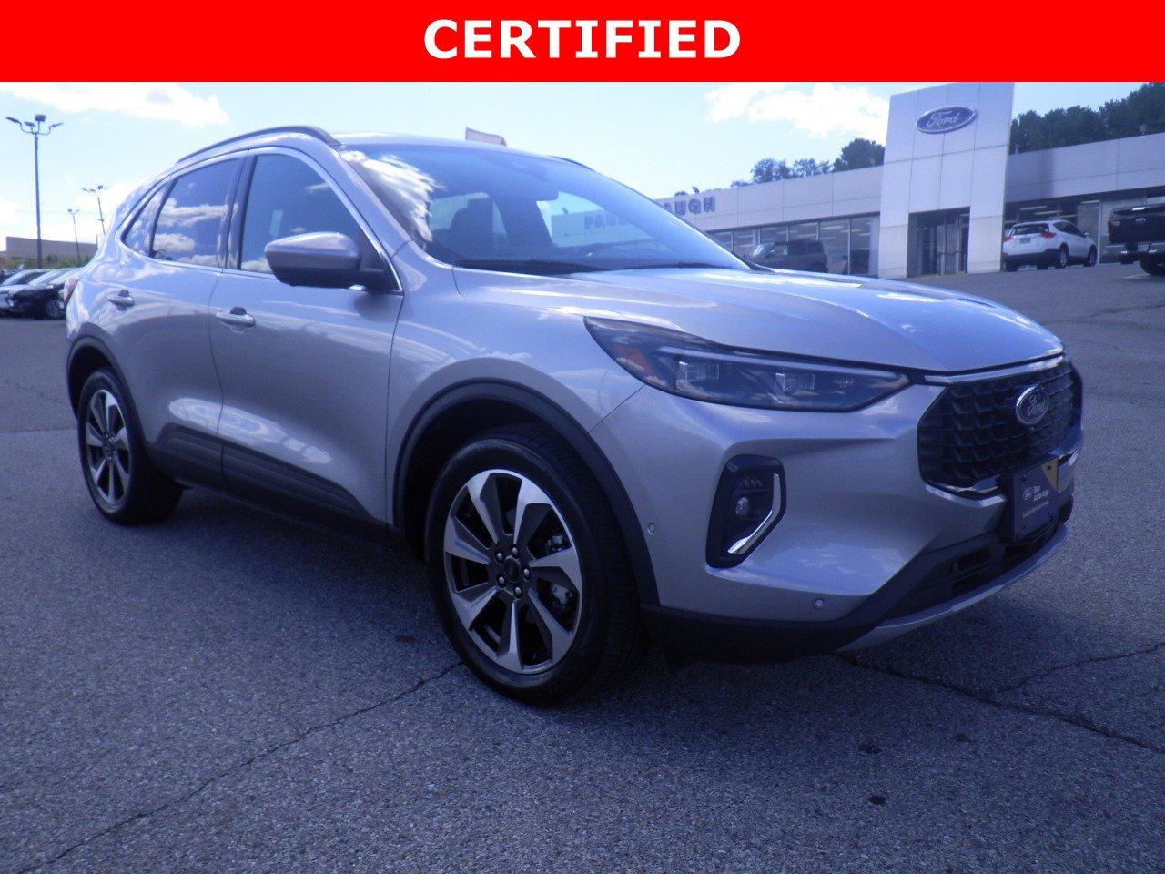 Certified 2023 Ford Escape Platinum w/ Premium Technology Package image 1