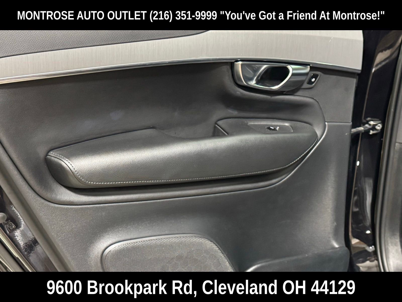 Used 2022 Volvo XC90 T5 Momentum image 33