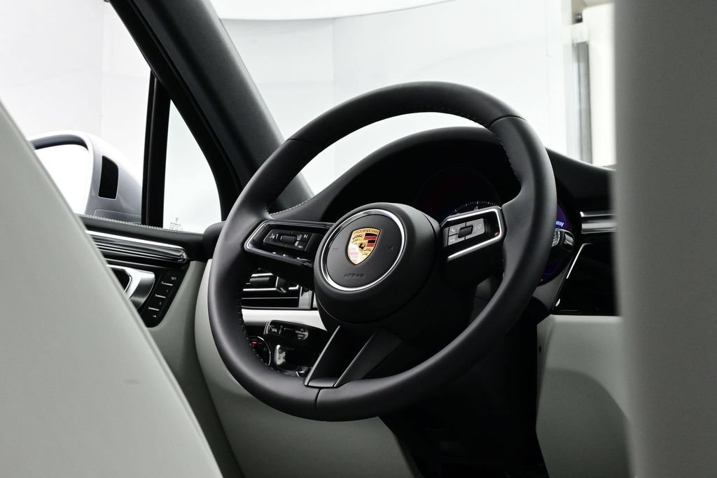 New 2026 Porsche Macan S AWD/4WD image 20