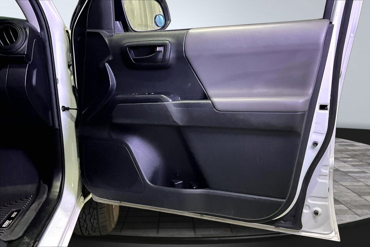 Used 2021 Toyota Tacoma SR image 26