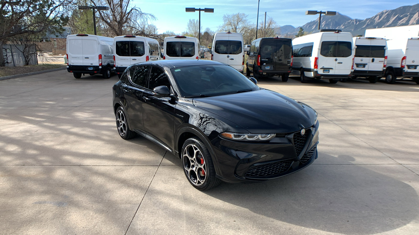 Used 2024 Alfa Romeo Tonale Veloce w/ Premium Interior Package image 7