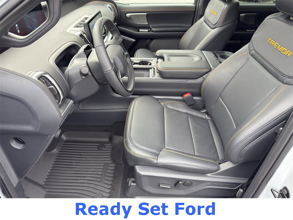 New 2025 Ford Expedition Tremor image 11