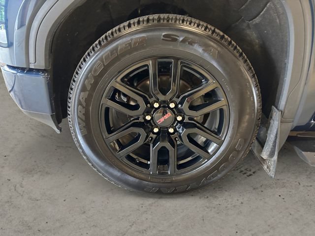 Used 2020 GMC Sierra 1500 Elevation w/ Elevation Value Package AWD/4WD image 15