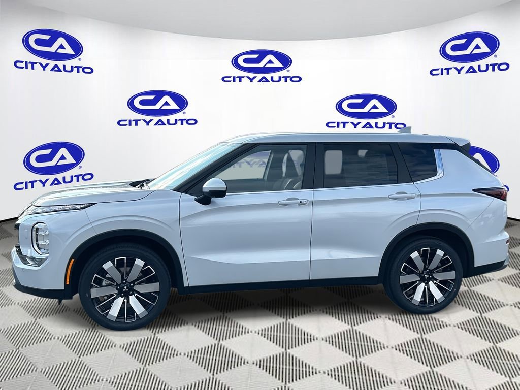 New 2026 Mitsubishi Outlander SE AWD/4WD image 6