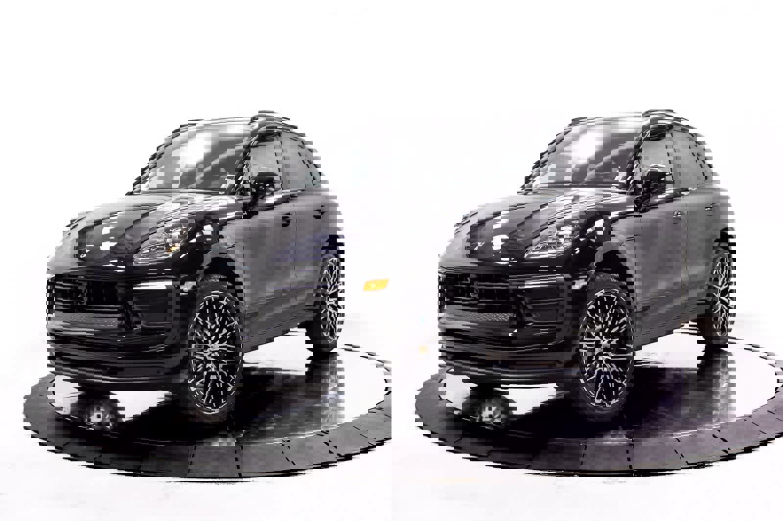 Certified 2026 Porsche Macan image 1