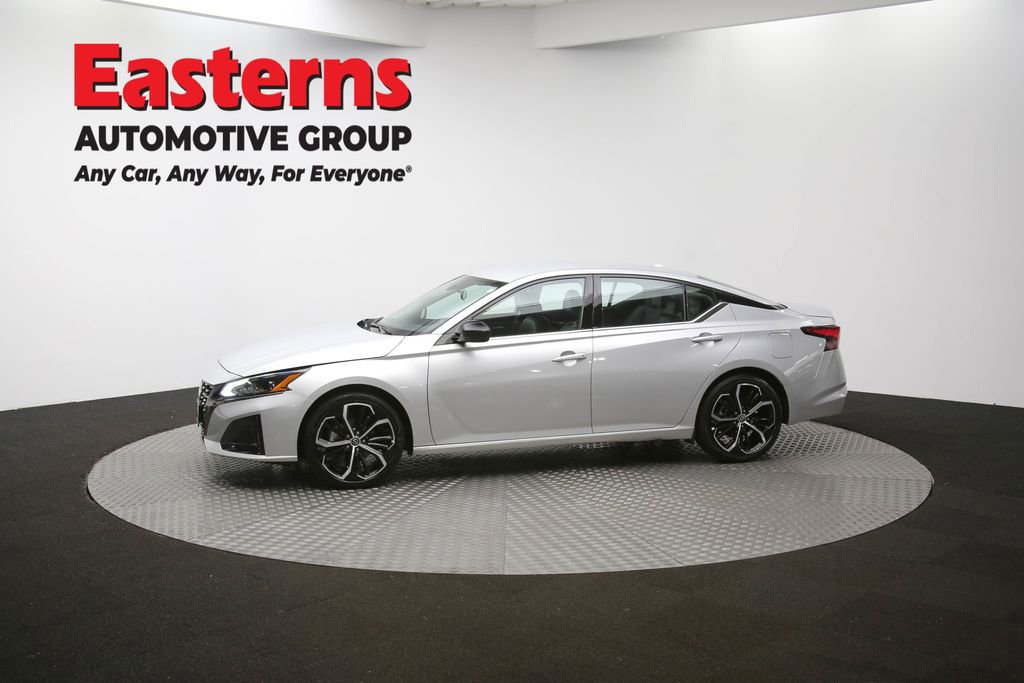 Used 2024 Nissan Altima 2.5 SR image 57